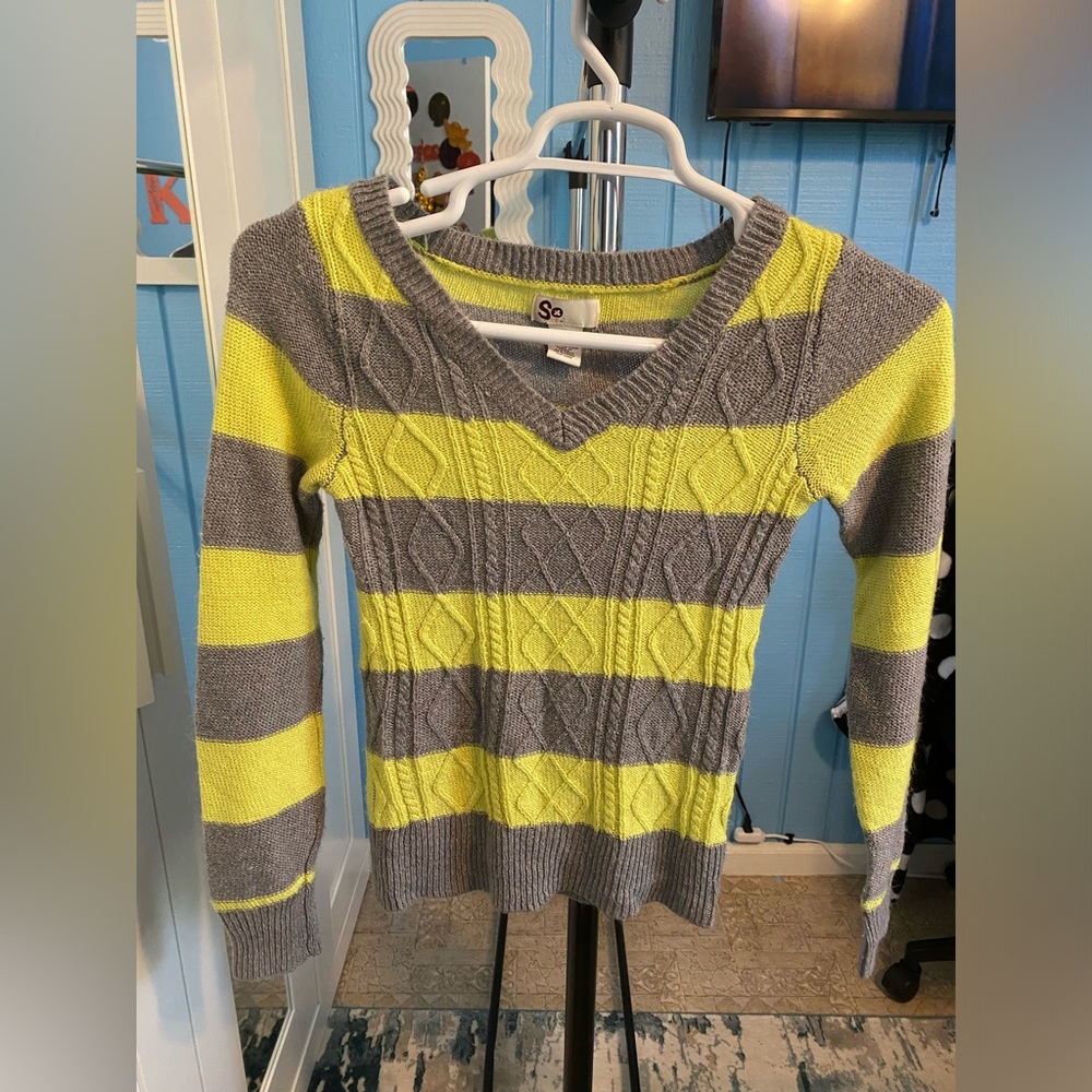 SO Gray and Yellow V-Neck Sweater